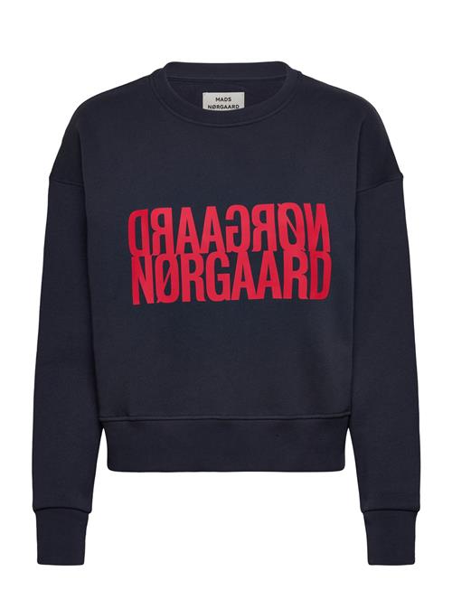 Se Mads Nørgaard Organic Sweat Tilvina Sweatshirt Mads Nørgaard Navy ved Booztlet