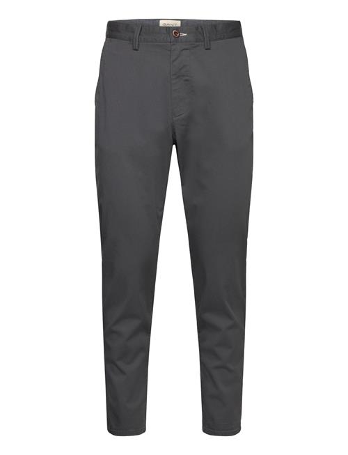 Se GANT Tapered Twill Chinos GANT Grey ved Booztlet