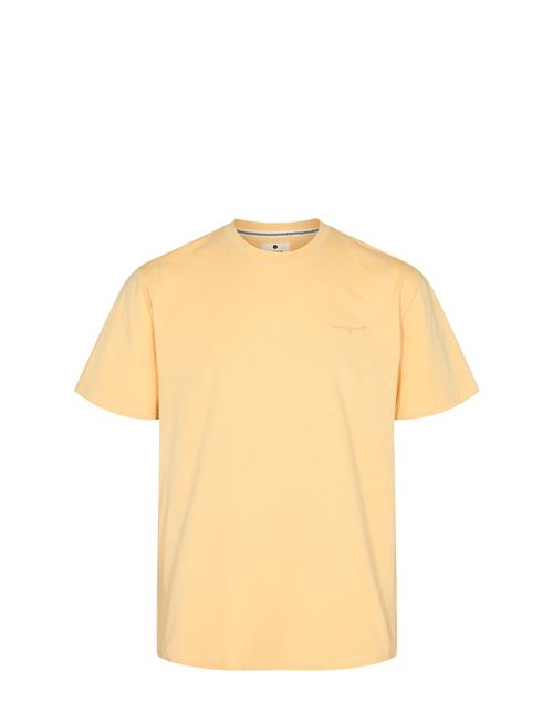 Se Anerkjendt Akkikki S/S Logo Tee Noos Anerkjendt Yellow ved Booztlet