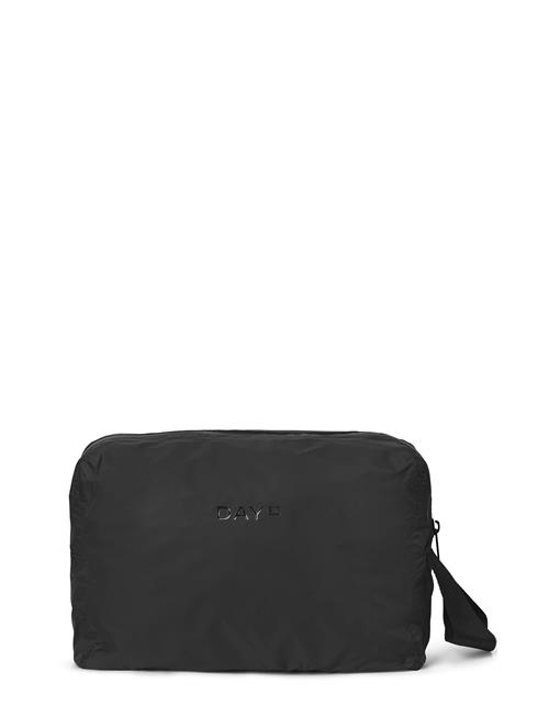 DAY ET Day Gw Re-No Rain Washbag M DAY ET Black