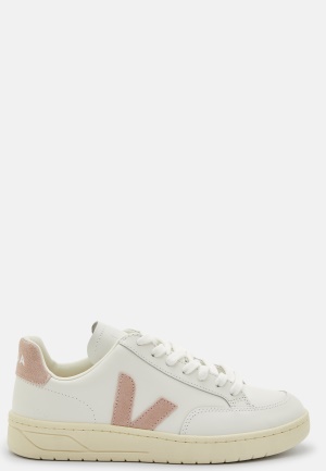 Se VEJA V-12 Sneaker Extrawhitebabe 41 ved Bubbleroom