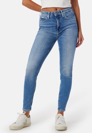 Se Calvin Klein Jeans High Rise Super Skinny Ankle 1AA Denim Light 32 ved Bubbleroom