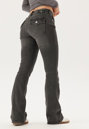 Se True Religion Becca Mr Bootcut Flap Charcoal 29 ved Bubbleroom