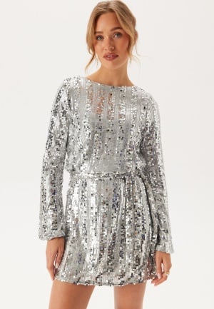 Se VERO MODA Vmefa Ls Short Dress Silver Detail:sequins XL ved Bubbleroom