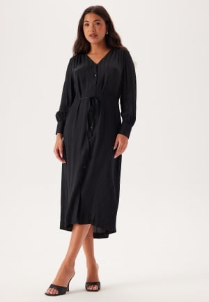 Se GANT Relaxed Satin Stripe Shirt Dress Black 42 ved Bubbleroom