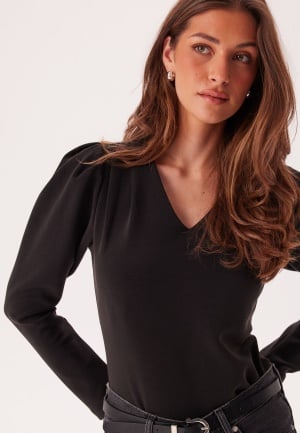 Se SELECTED FEMME Slffenja Ls V-neck Top Black XL ved Bubbleroom