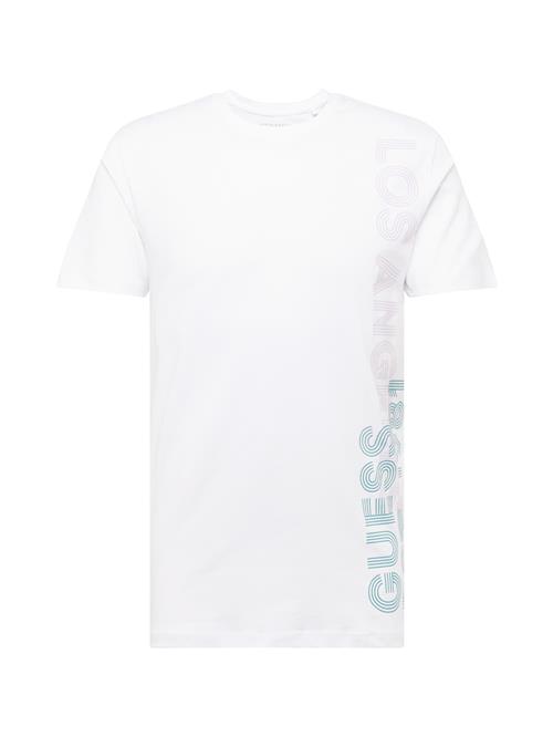 Se GUESS Bluser & t-shirts  cyanblå / rosé / hvid ved About You