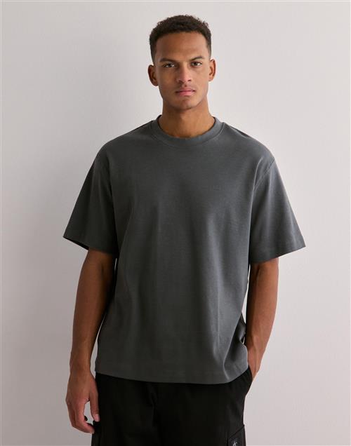 Jack & Jones Jjeurban Edge Tee Ss O-Neck Noos T-Shirt & Singletter Grå