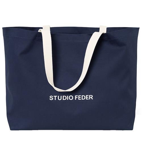 Se Studio Feder Weekendtaske - Sorella Big Bag - Canvas - Navy ved KidsWorld