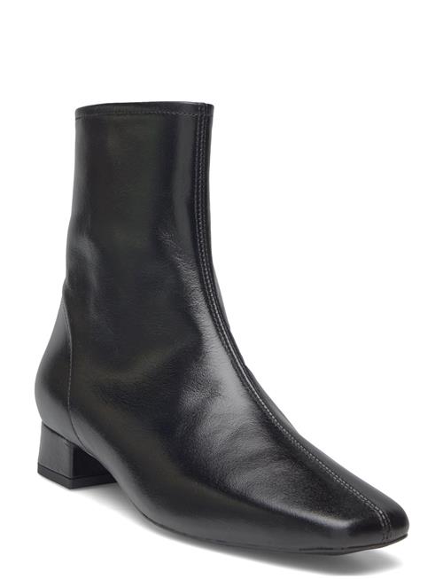 Se Leather Heeled Boots Mango Black ved Booztlet