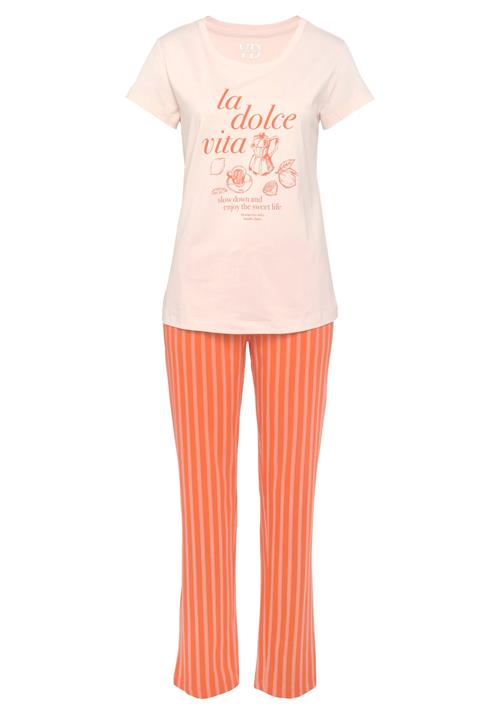 Se VIVANCE Pyjamas 'Dreams'  orange / abrikos ved About You