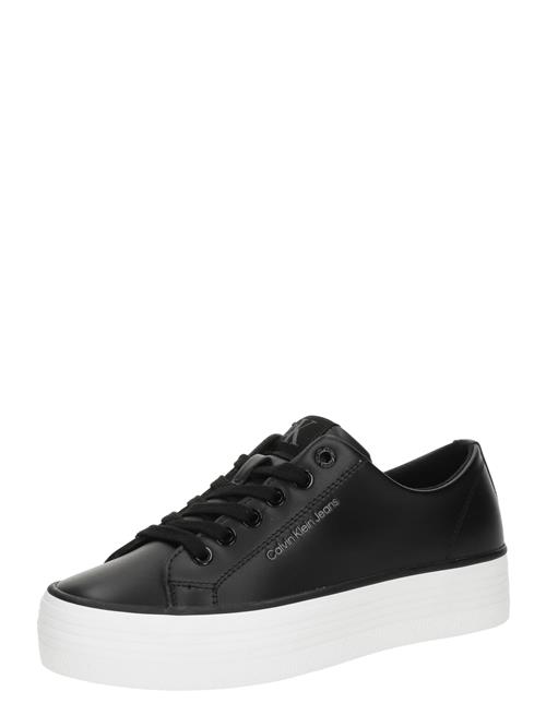 Se Calvin Klein Jeans Sneaker low  sort / hvid ved About You