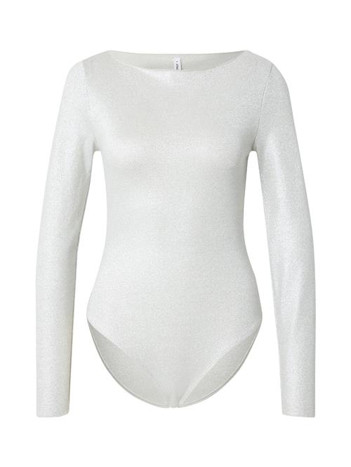 Se ONLY Shirtbody 'ONLLUCCA'  sølv ved About You