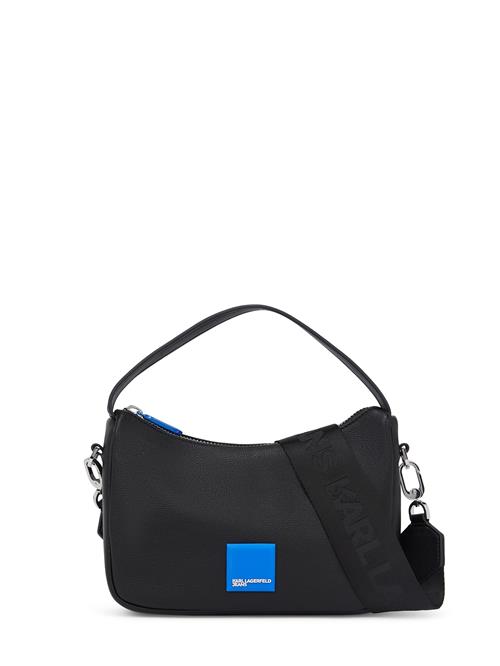 Se KARL LAGERFELD JEANS Skuldertaske  azur / sort / hvid ved About You