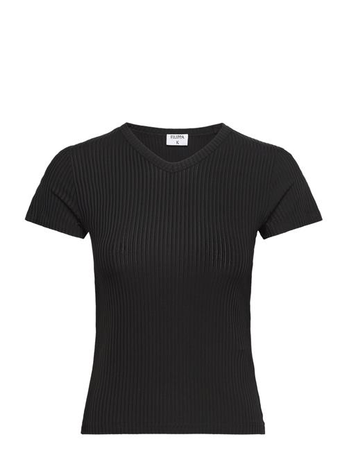 Se Filippa K High V Neck Tee Filippa K Black ved Booztlet