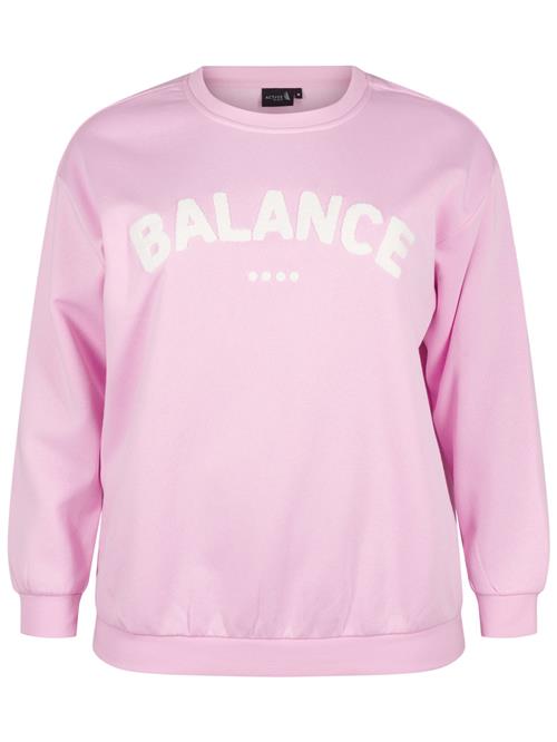 Se Active by Zizzi Sweatshirt 'Cannie'  lilla / hvid ved About You