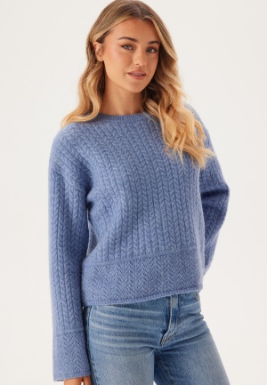 Se SELECTED FEMME Slfalva Structure Ls Knit O-neck Endless Sky Detail:MELANGE L ved Bubbleroom