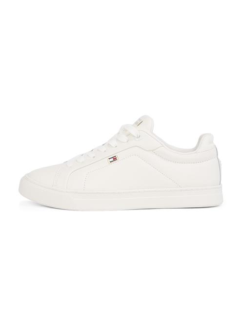 Se TOMMY HILFIGER Sneaker low  hvid ved About You