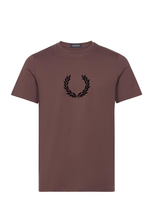 Fred Perry Flocked Laurel Wreath Gra Tee Fred Perry Brown