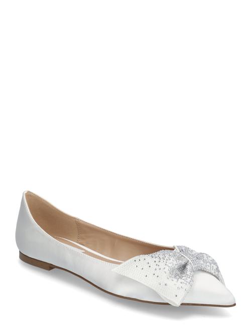 Steve Madden Magi Ballerinas Steve Madden White