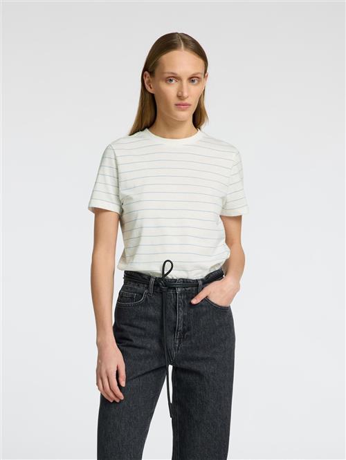 Se SELECTED FEMME Shirts  blå / offwhite ved About You