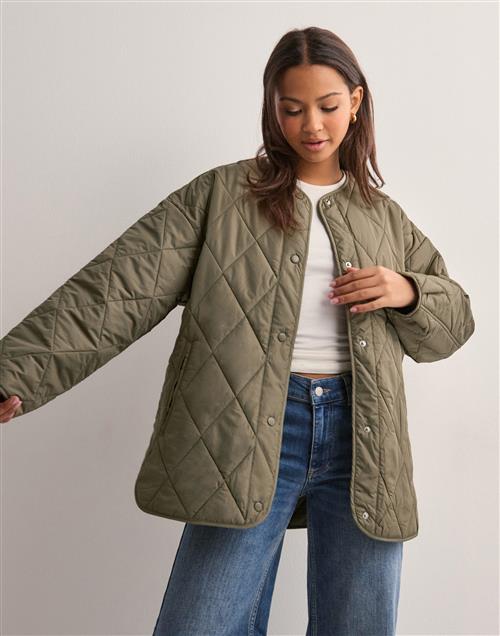 Pieces - Grøn - Pcstella Quilted Jacket Noos Bc