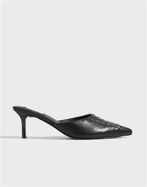 Nelly - Sort - Pointy Lacing Mule