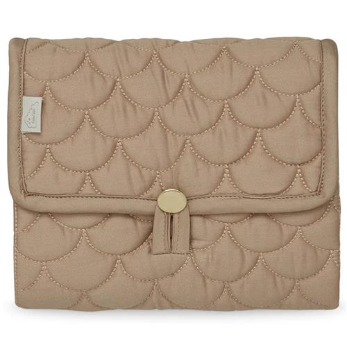 Se Cam Cam Quiltet Puslepude Camel/Lierre | Beige | 0-3 ved Babyshop