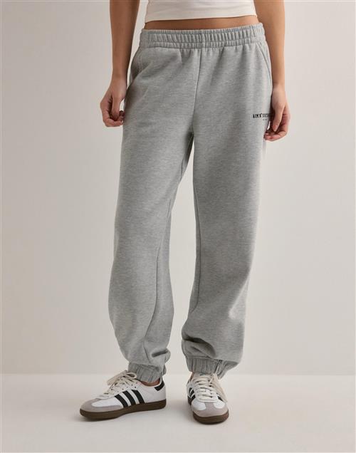 Aim'n - Grå - Varsity Classic Sweatpants