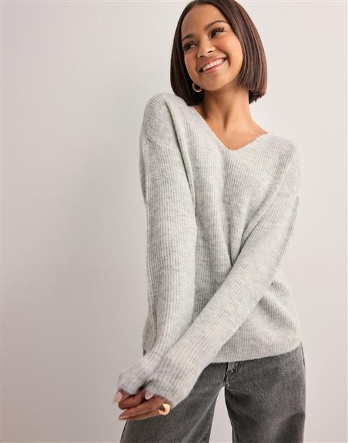 Only - Grå - Onlcamilla V-Neck L/S Pullover Knt