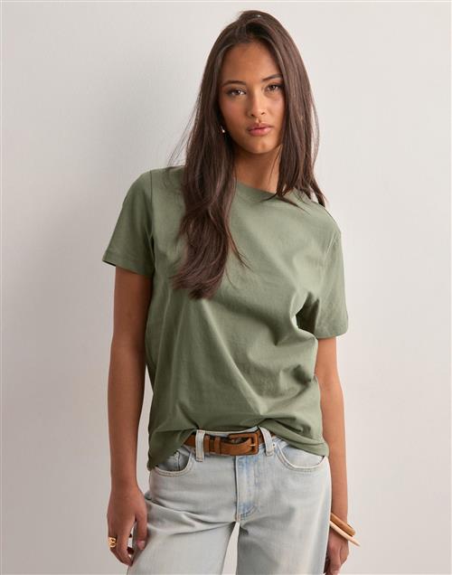 Selected Femme - Grøn - Slfmyessential Ss O-Neck Tee Noos