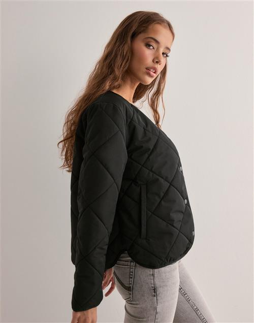 Nelly - Sort - Quilted Spring Jacket