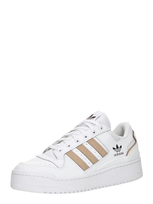 Se ADIDAS ORIGINALS Sneaker low 'FORUM BOLD'  brun / sort / hvid ved About You