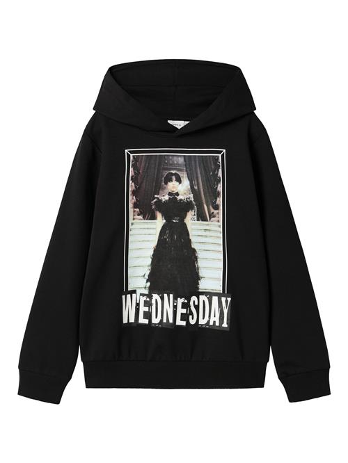 Se NAME IT Sweatshirt 'Jida Wednesday'  lysebrun / pastelgrøn / sort / offwhite ved About You