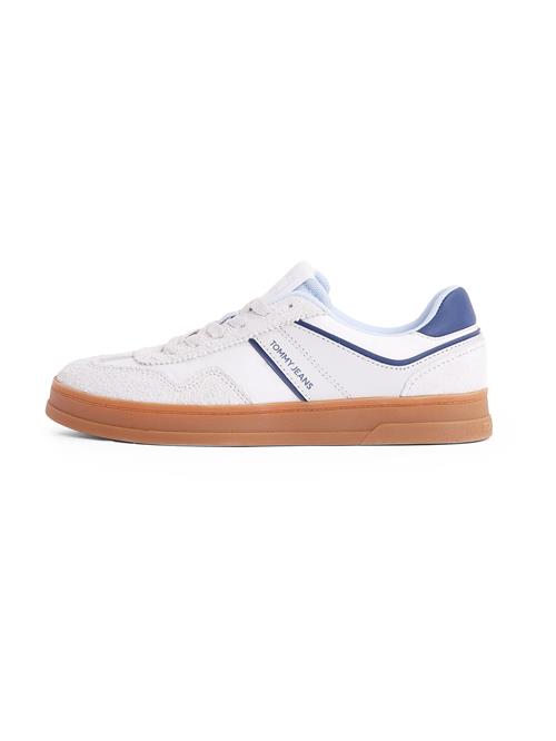 Se Tommy Jeans Sneaker low 'THE GREENWICH MIX MEDIA'  blå / pastelblå / hvid ved About You