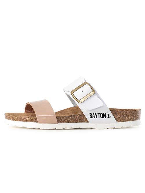 Se Bayton Pantoletter 'Valence'  nude / brun / hvid ved About You