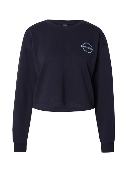 Se ONLY PLAY Sportsweatshirt 'ONPPICA'  natblå ved About You
