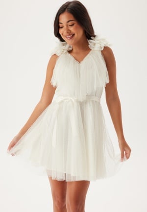 Se Ida Sjöstedt Darling Dress Ivory 40 ved Bubbleroom