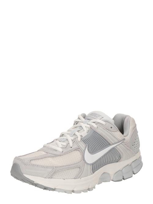 Nike Sportswear Sneaker low 'ZOOM VOMERO 5'  sølvgrå / hvid