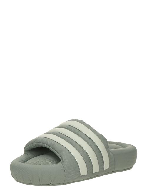 Se ADIDAS ORIGINALS Pantoletter 'ADILETTE 24'  grøn / pastelgrøn ved About You