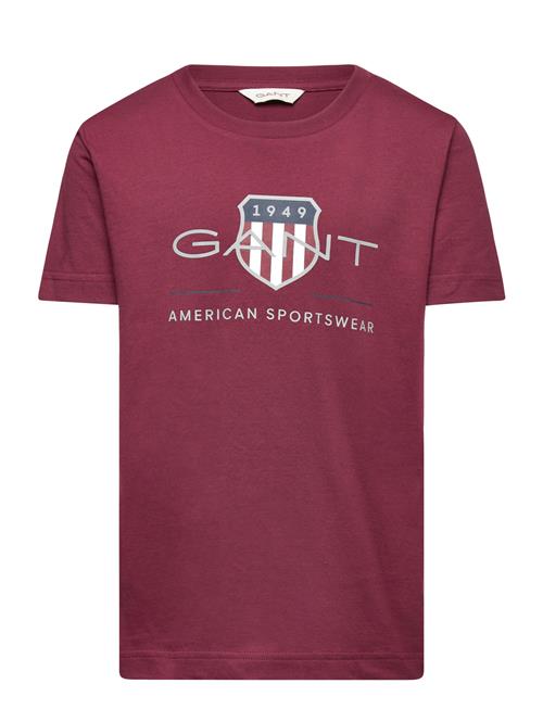 Se Archive Shield Ss T-Shirt GANT Burgundy ved Booztlet