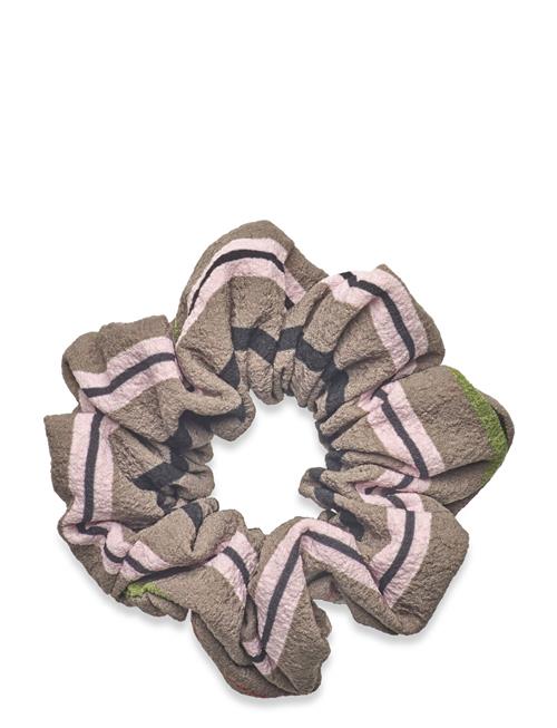 Se Scrunchie, 2259 Structure Stretch STINE GOYA Brown ved Booztlet