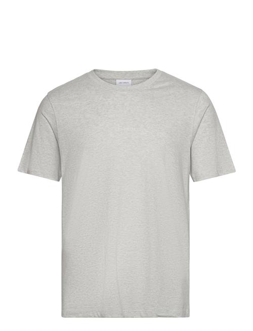 Se Dexter T-Shirt Les Deux Grey ved Booztlet