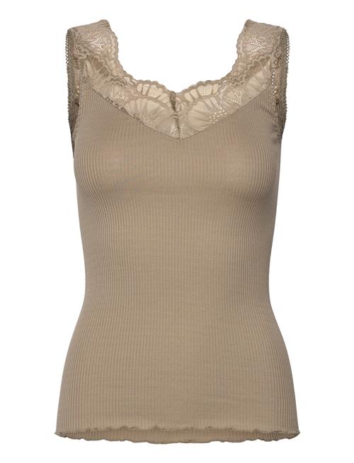 Se Rwbeatha Sl Lace Top Rosemunde Beige ved Booztlet