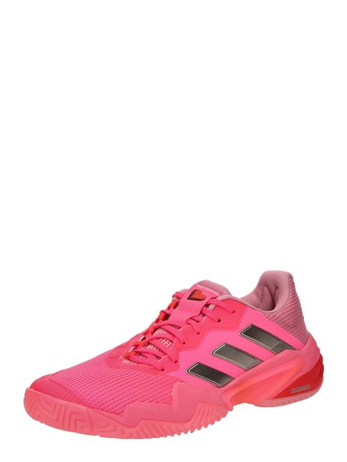 Se ADIDAS PERFORMANCE Sportssko 'Barricade 13'  antracit / pink / rød ved About You