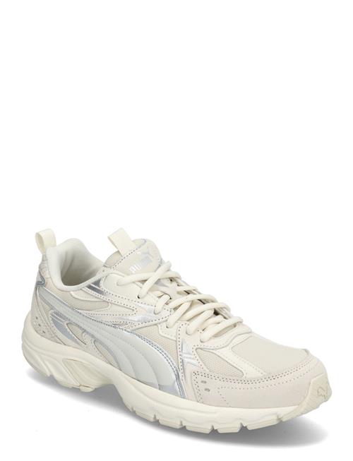 Se Milenio Tech Suede PUMA White ved Booztlet