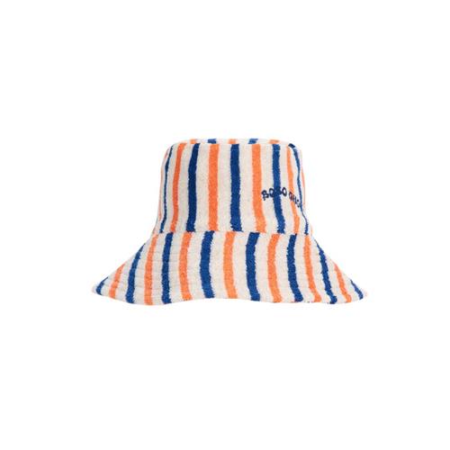 Se Bobo Choses Bobo Choses Stripes Bøttehat Af Frotté Off White 50 cm  Creme  50 cm  Unisex ved Babyshop