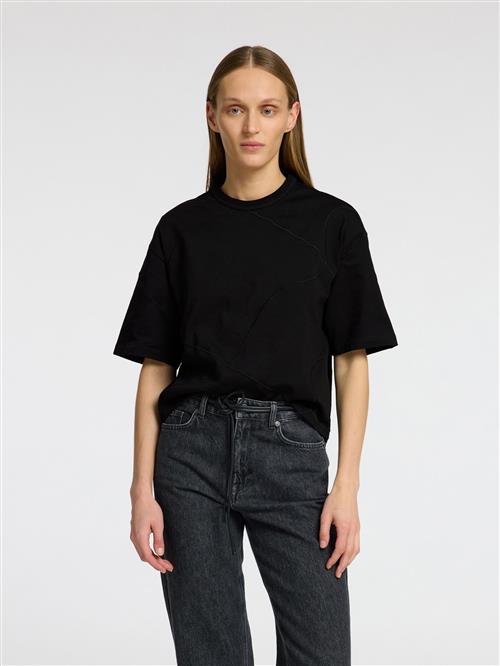 Se SELECTED FEMME Shirts  sort ved About You