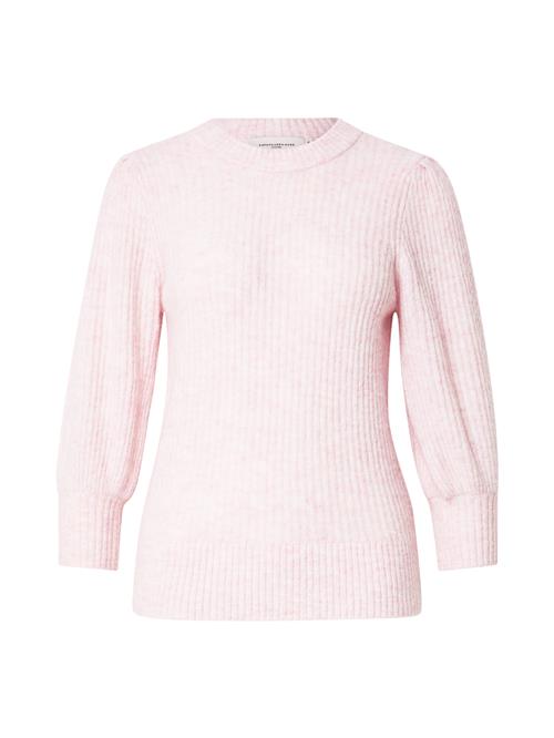 Se Copenhagen Muse Pullover  blomme / lilla ved About You