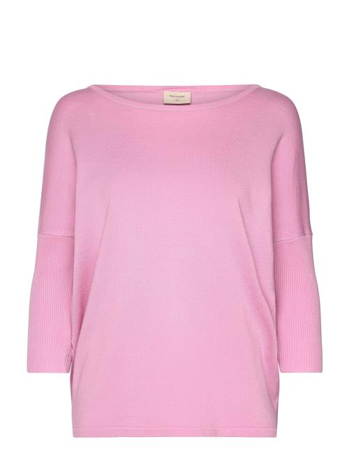 Pullover From Freequent In A Soft, Fine-Knit Material. The Pullover Has A Simple FREE/QUENT Pink